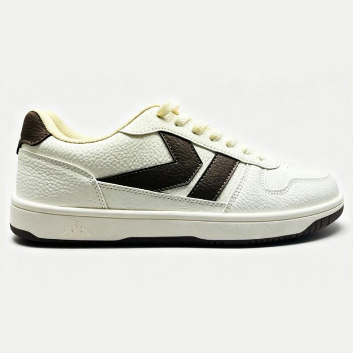 Sneaker shoes